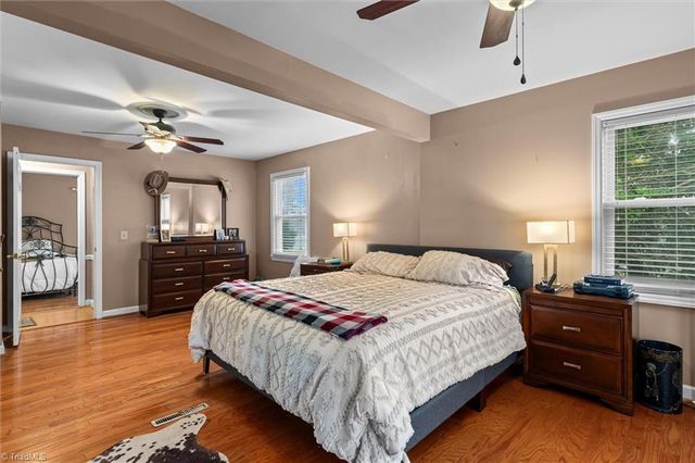 146 Foxcroft Drive, Mount Airy, NC 27030