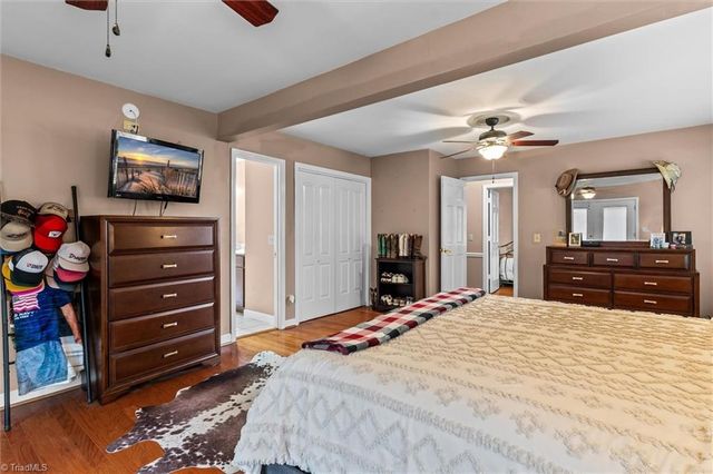 146 Foxcroft Drive, Mount Airy, NC 27030