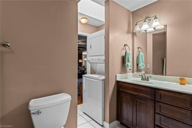 146 Foxcroft Drive, Mount Airy, NC 27030