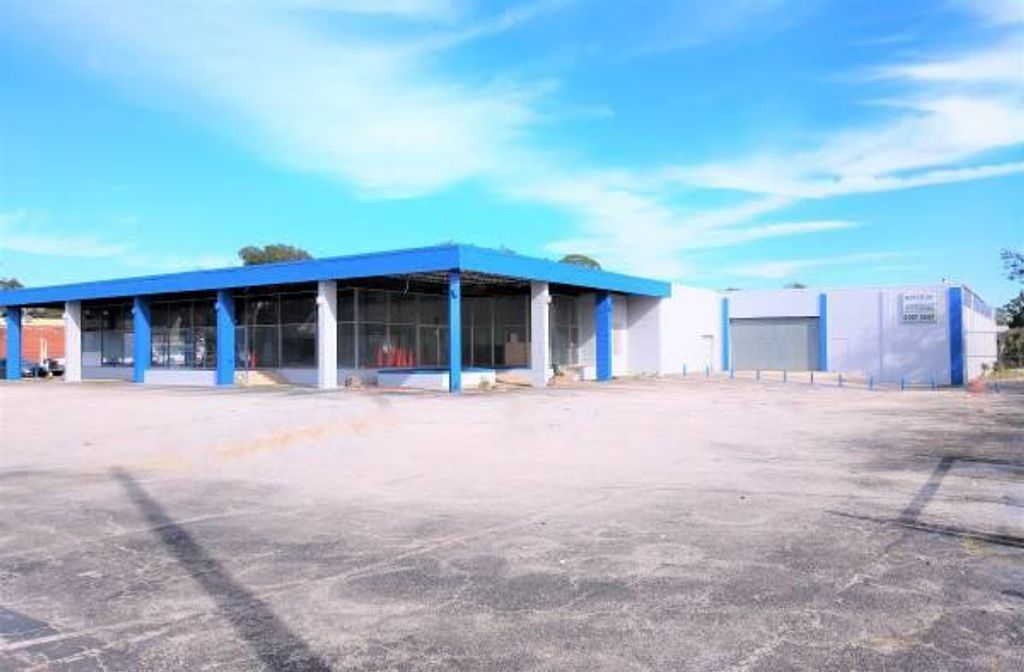 Image 1 of property listing at 3333 N MAIN, Other City - In The State Of Florida, FL 32206