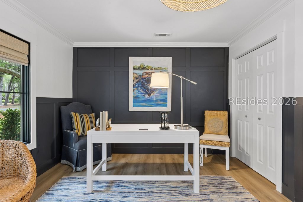 Image 13 of property listing at 21 Off Shore, Hilton Head Island, SC 29928