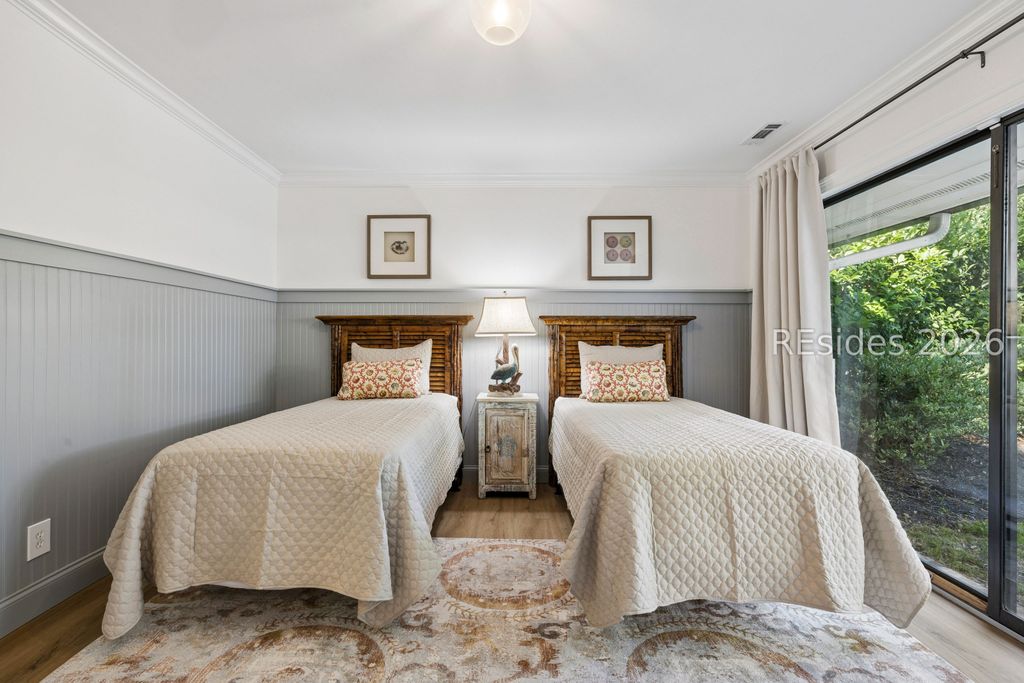 Image 45 of property listing at 21 Off Shore, Hilton Head Island, SC 29928