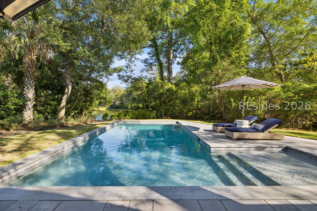 Image 47 of property listing at 21 Off Shore, Hilton Head Island, SC 29928