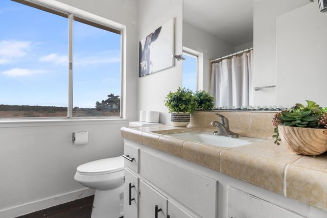 9232 W Belmont Avenue, Fresno, CA 93723