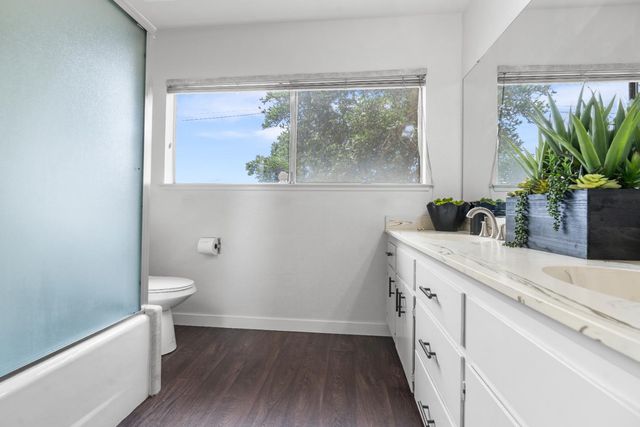 9232 W Belmont Avenue, Fresno, CA 93723