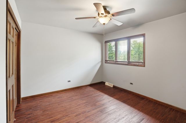12 E 700 N, Valparaiso, IN 46383