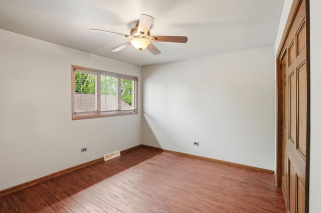 12 E 700 N, Valparaiso, IN 46383