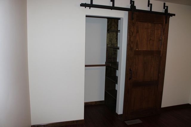 12 E 700 N, Valparaiso, IN 46383