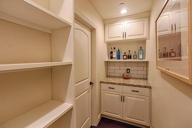 425 Echo Valley Road, Salinas, CA 93907