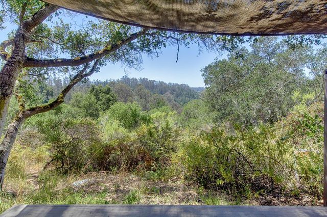 425 Echo Valley Road, Salinas, CA 93907