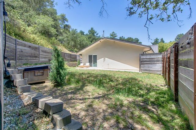 425 Echo Valley Road, Salinas, CA 93907
