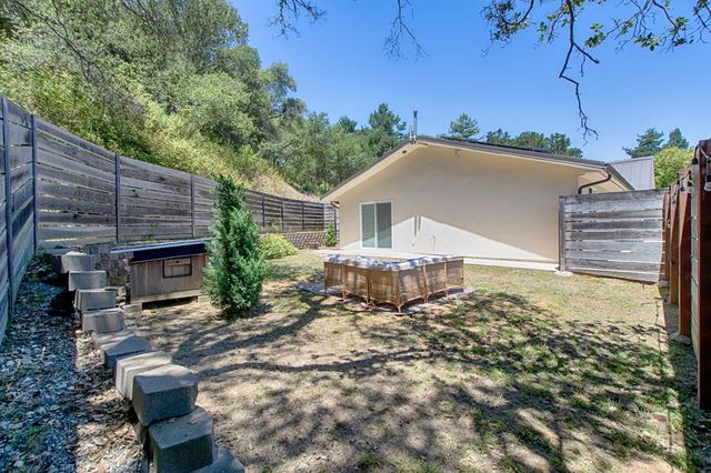 425 Echo Valley Road, Salinas, CA 93907