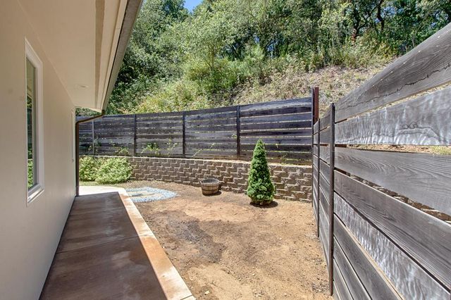 425 Echo Valley Road, Salinas, CA 93907