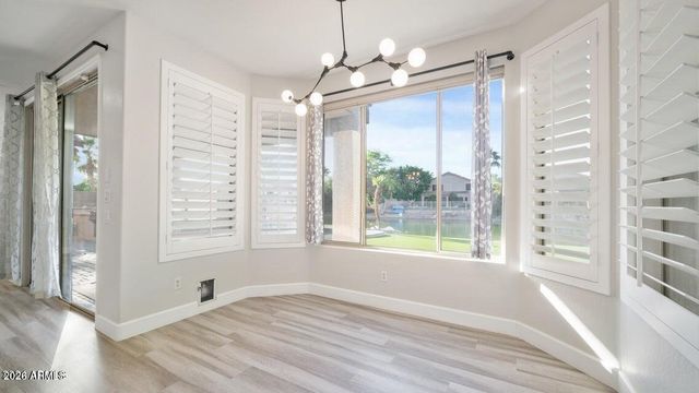 6782 W SKYLARK Drive, Glendale, AZ 85308