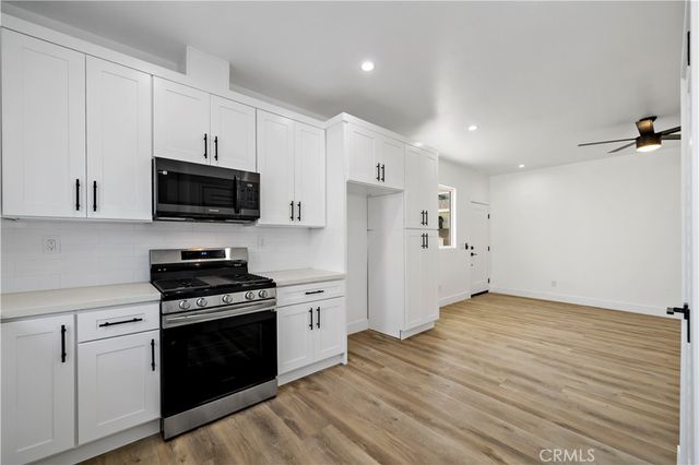 6025 Bellflower, Lakewood, CA 90713