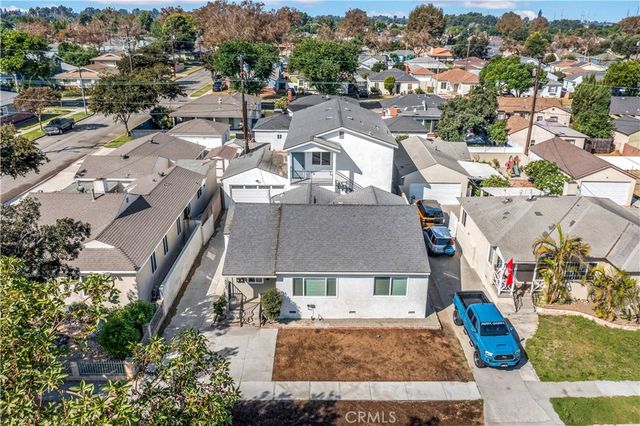 6025 Bellflower, Lakewood, CA 90713