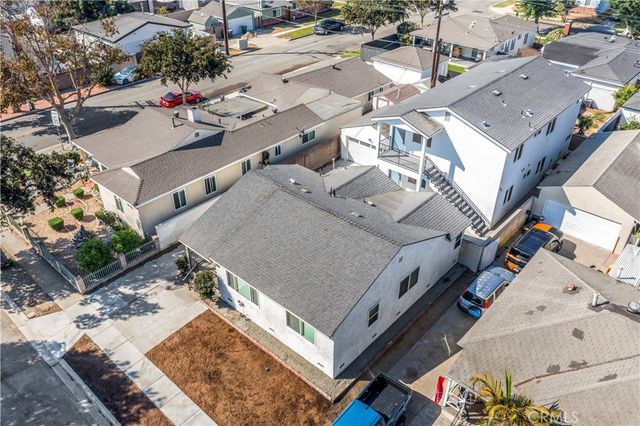 6025 Bellflower, Lakewood, CA 90713