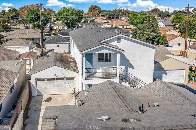 6025 Bellflower, Lakewood, CA 90713