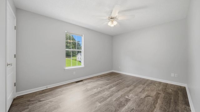 10120 Bear Trail Drive, Soddy Daisy, TN 37379