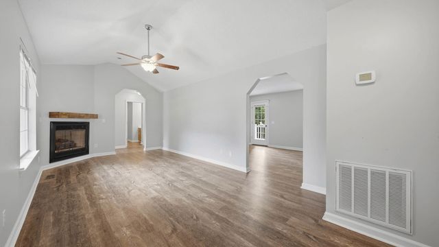 10120 Bear Trail Drive, Soddy Daisy, TN 37379