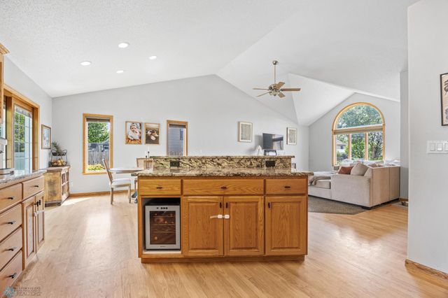 1421 55 Avenue S, Fargo, ND 58104