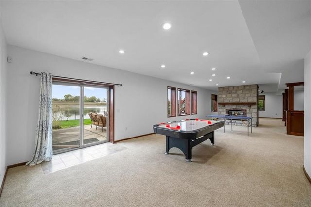 3124 SW Pergola View, Lee's Summit, MO 64081