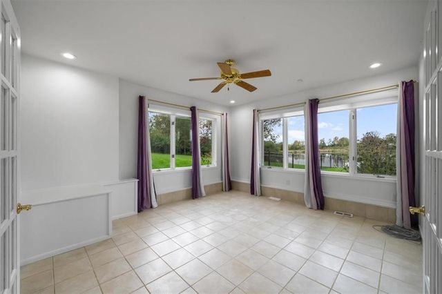 3124 SW Pergola View, Lee's Summit, MO 64081