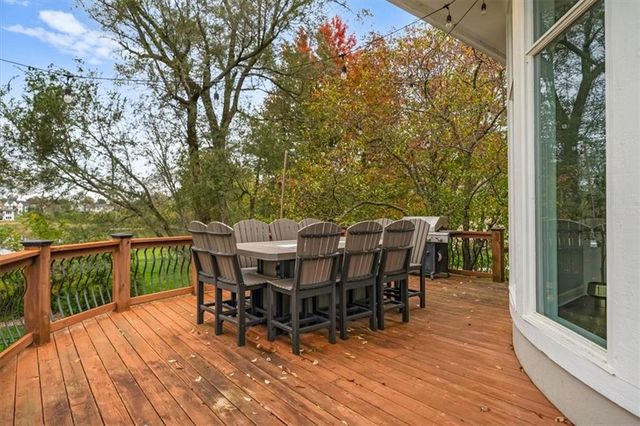 3124 SW Pergola View, Lee's Summit, MO 64081