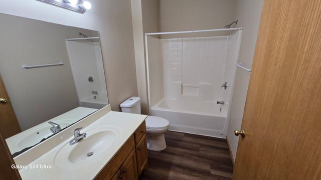 11683 Alpine Drive, Monticello, MN 55362