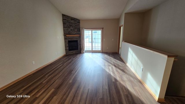 11683 Alpine Drive, Monticello, MN 55362