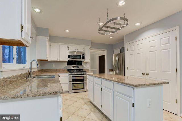 7504 MULLINGAR CT, Springfield, VA 22153