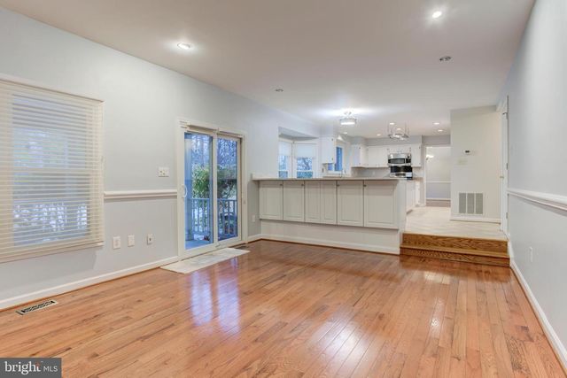 7504 MULLINGAR CT, Springfield, VA 22153