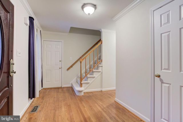 7504 MULLINGAR CT, Springfield, VA 22153