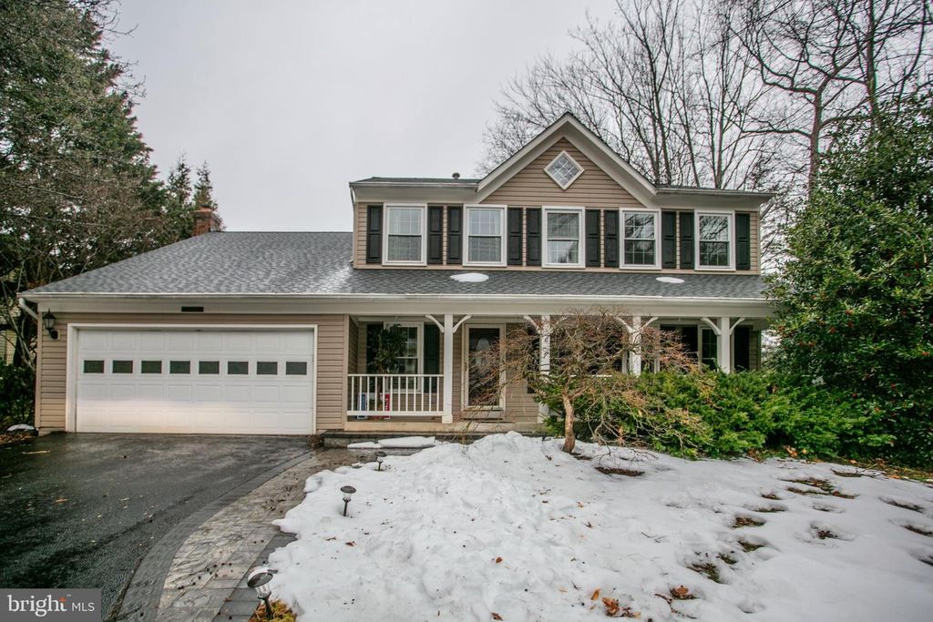 7504 MULLINGAR CT, Springfield, VA 22153