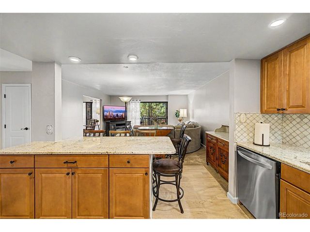 13661 E Marina Dr 411, Aurora, CO 80014