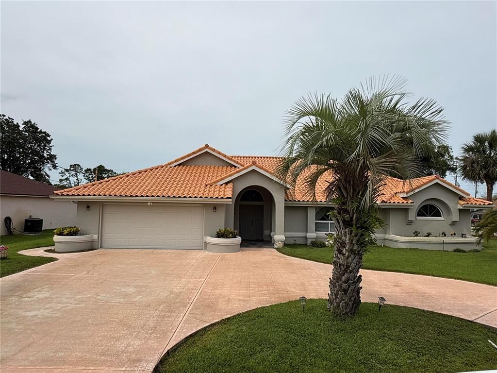 2 BICKSHIRE LANE, Palm Coast, FL 32137
