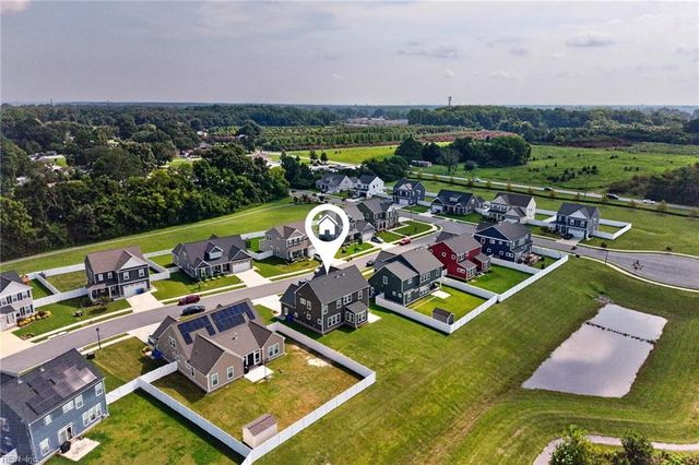1013 Strawberry CT, Suffolk, VA 23435