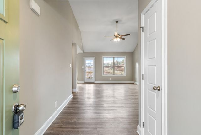 26 Echo Ridge, Oak Grove, KY 42262