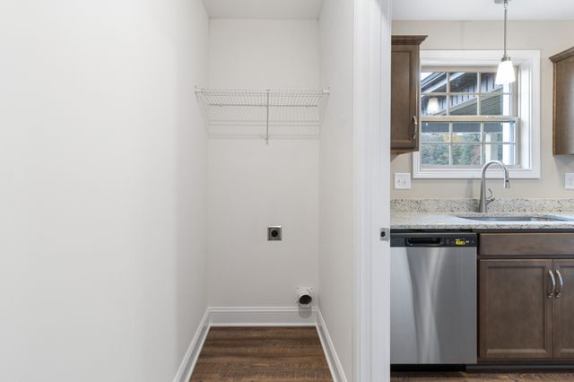 26 Echo Ridge, Oak Grove, KY 42262