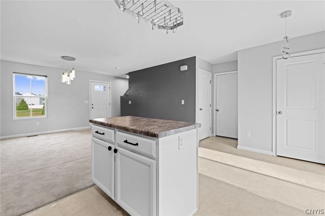 8661 Cobalt Drive, Cicero, NY 13039