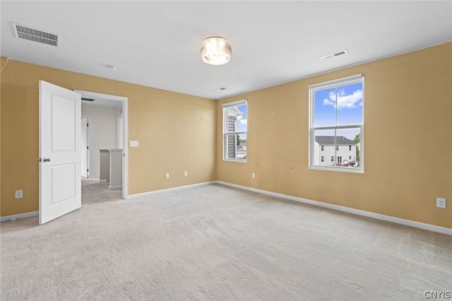 8661 Cobalt Drive, Cicero, NY 13039