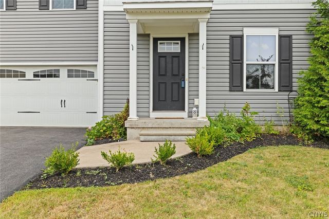 8661 Cobalt Drive, Cicero, NY 13039
