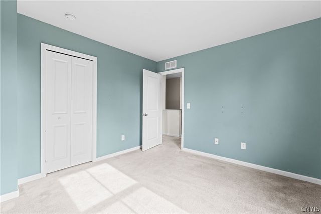 8661 Cobalt Drive, Cicero, NY 13039