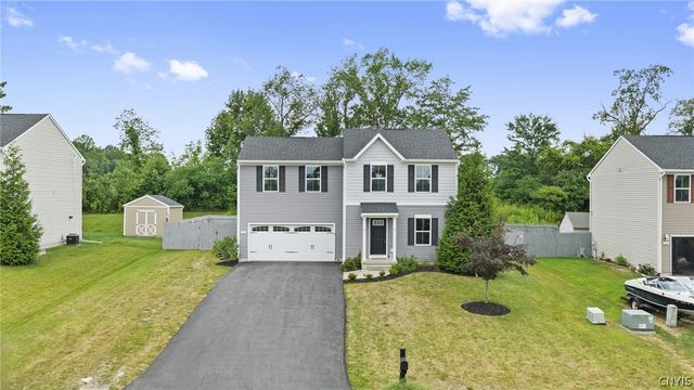 8661 Cobalt Drive, Cicero, NY 13039