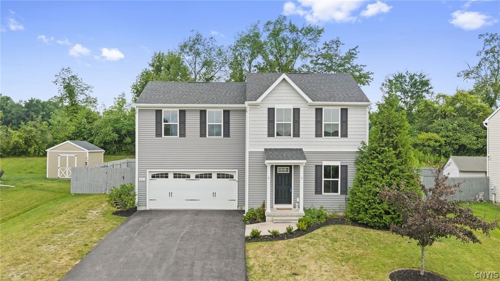 8661 Cobalt Drive, Cicero, NY 13039