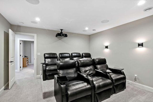 1498 Tyrone Drive, Shakopee, MN 55379