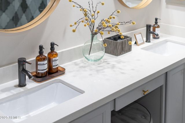 9341 E PERSHING Avenue, Scottsdale, AZ 85260