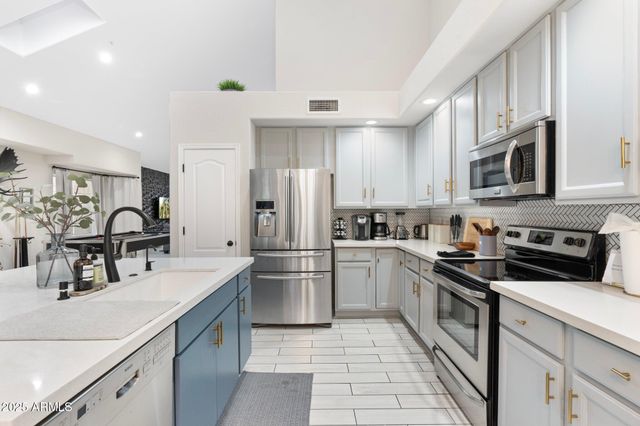 9341 E PERSHING Avenue, Scottsdale, AZ 85260