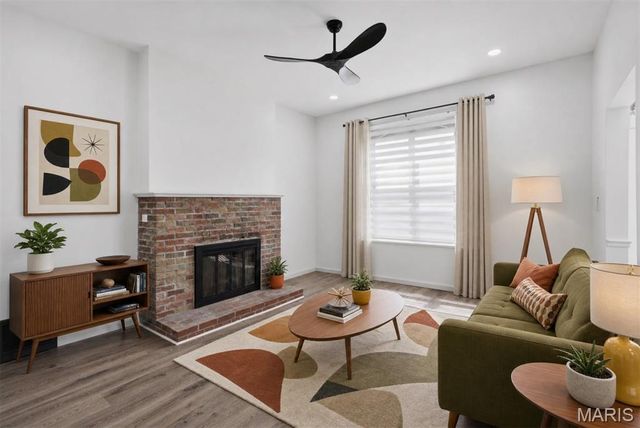 3824 S Compton Avenue, St Louis, MO 63118