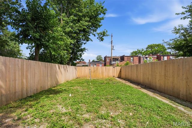 3824 S Compton Avenue, St Louis, MO 63118